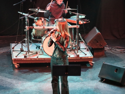 chanteuse et batteur